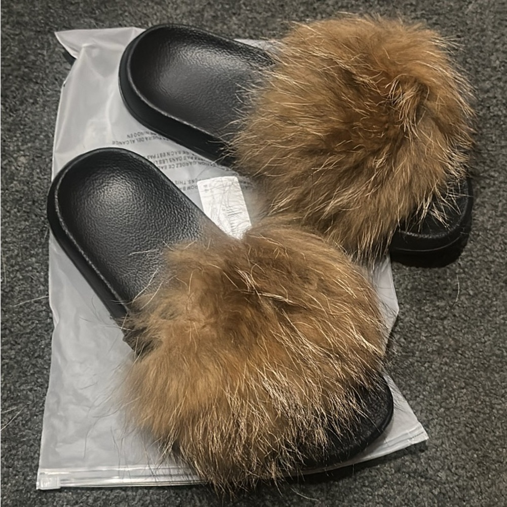Faux Fur Black and Brown Slides